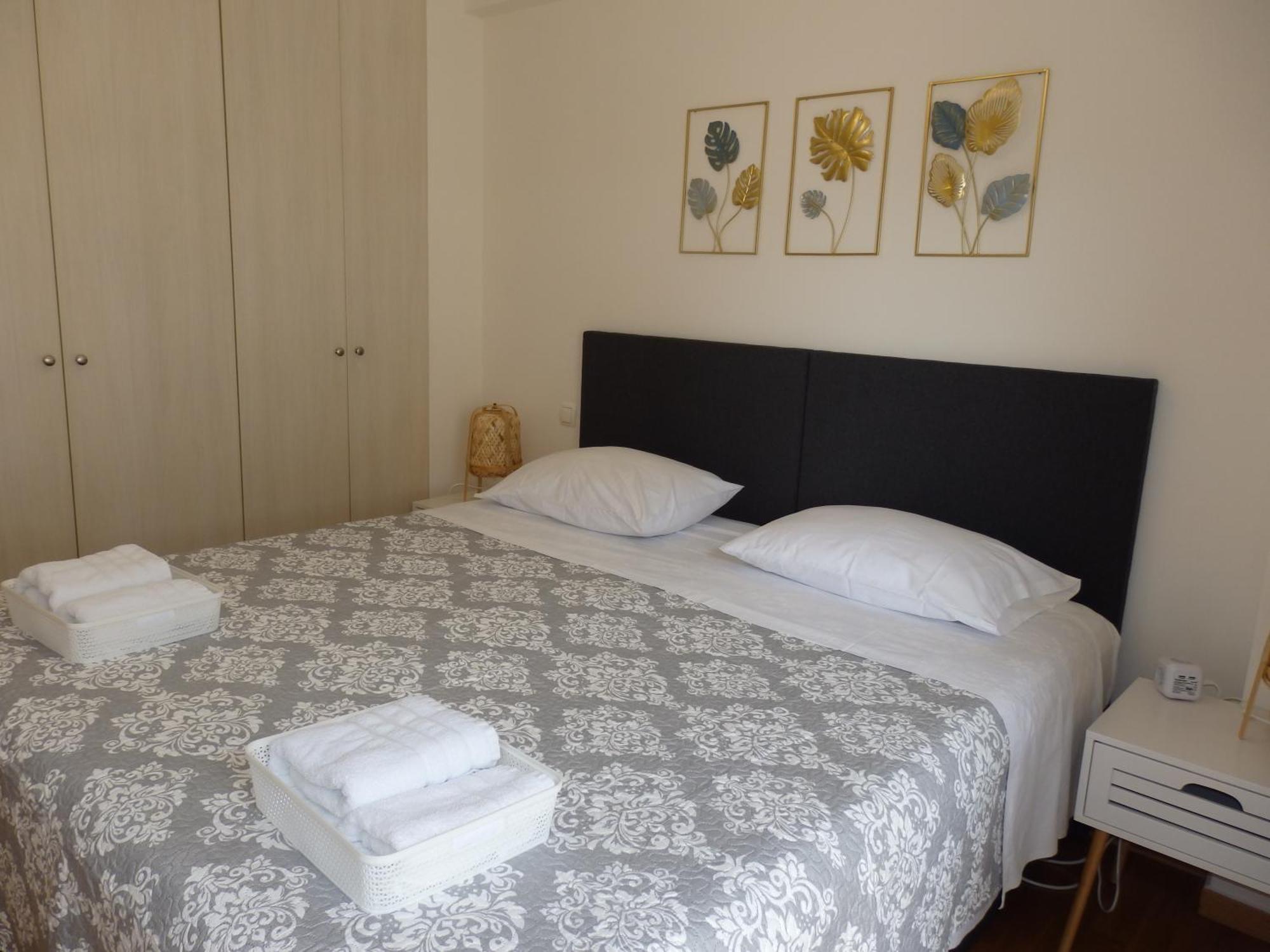 A&J Apartments Or Rooms Athens Airport Markopoulo Mesogaias Экстерьер фото